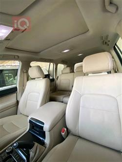 تۆیۆتا لاند کروزەر